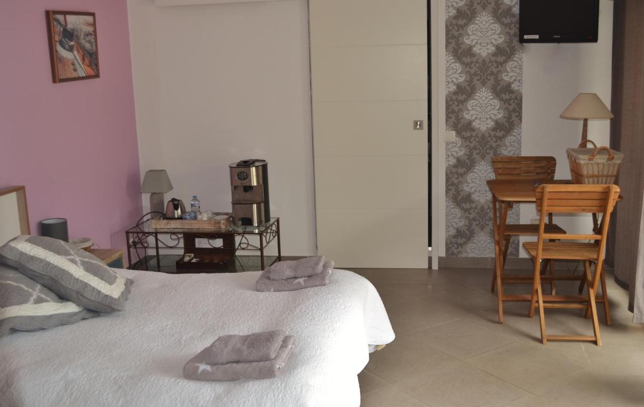 Chambre D'Hotes La Cadiere D'Azur Exteriör bild